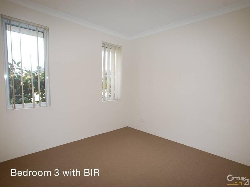 21 Yaroomba Place, Clarkson WA 6030