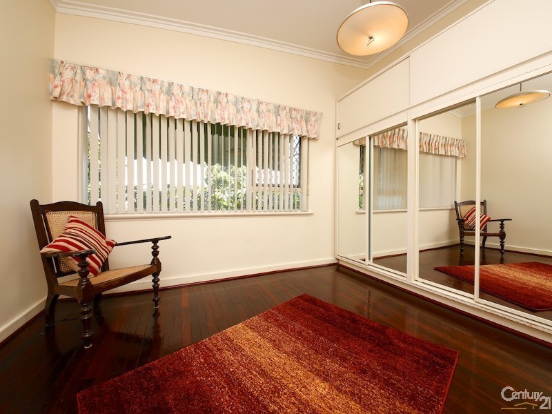 68 Valentine Avenue, Dianella WA 6059