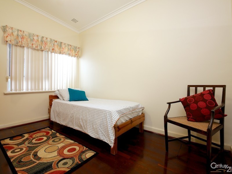 68 Valentine Avenue, Dianella WA 6059