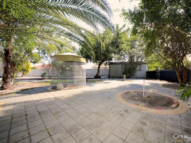 68 Valentine Avenue, Dianella WA 6059