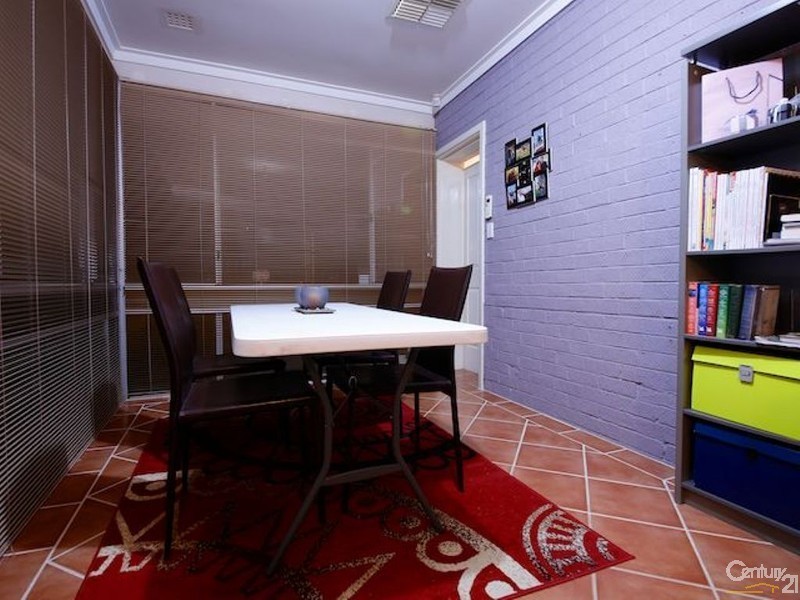 8 Croydon Street, Dianella WA 6059