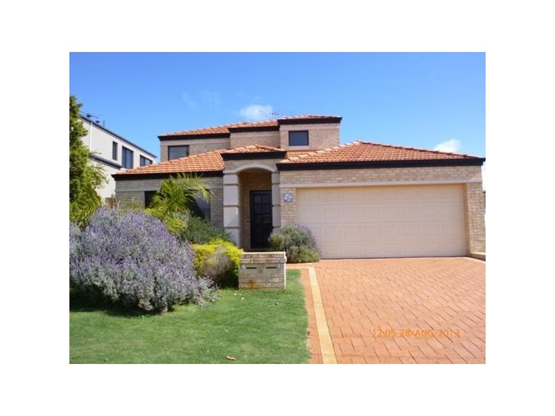 1/117 Grand Promenade, Doubleview WA 6018