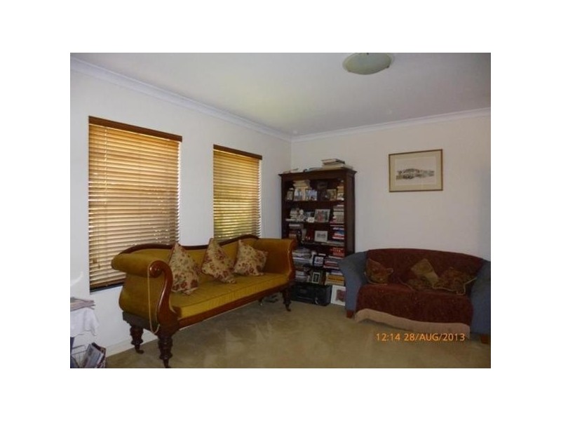 1/117 Grand Promenade, Doubleview WA 6018