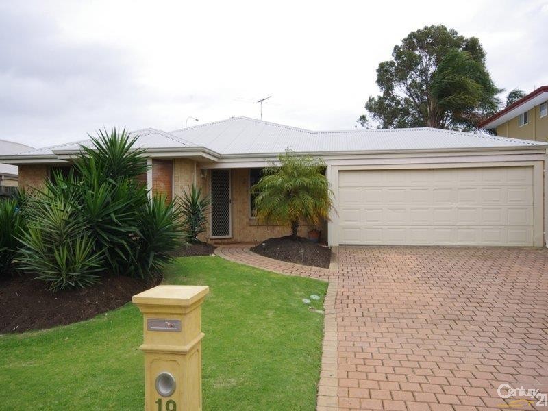 19 Valley Views Drive, Landsdale WA 6065