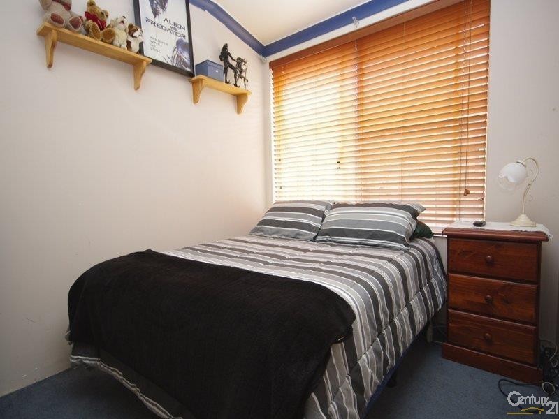 19 Valley Views Drive, Landsdale WA 6065