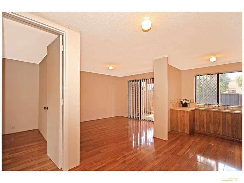 2/43 Bourke Street, Yokine WA 6060