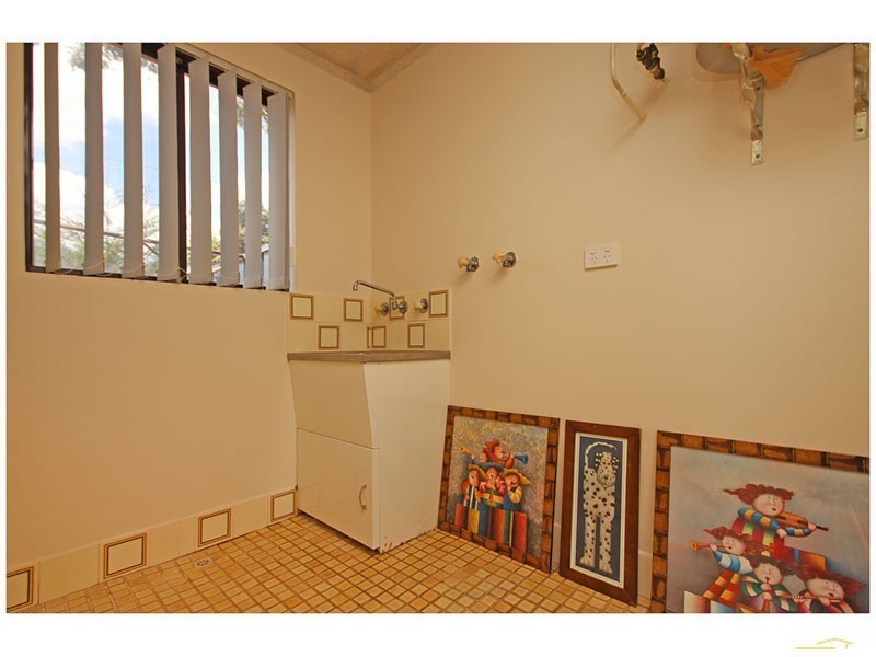 2/43 Bourke Street, Yokine WA 6060