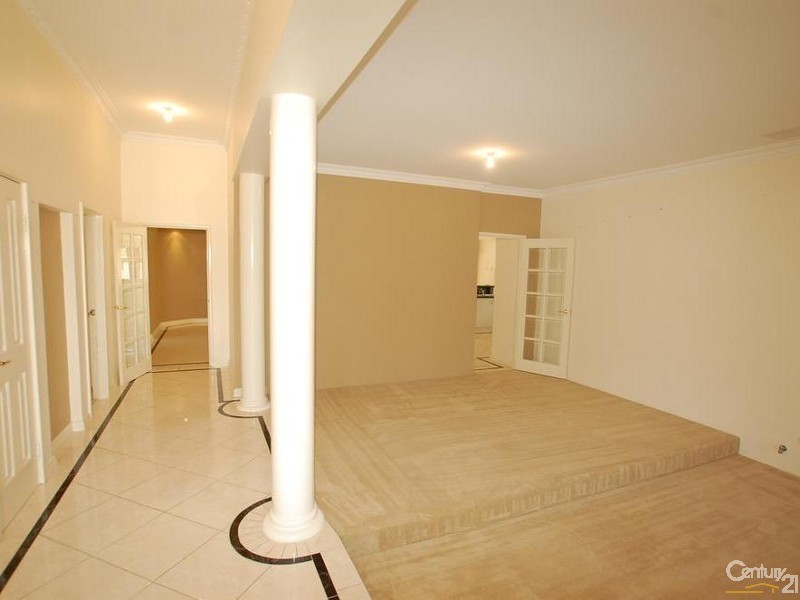 10 Massenger Street, Madeley WA 6065