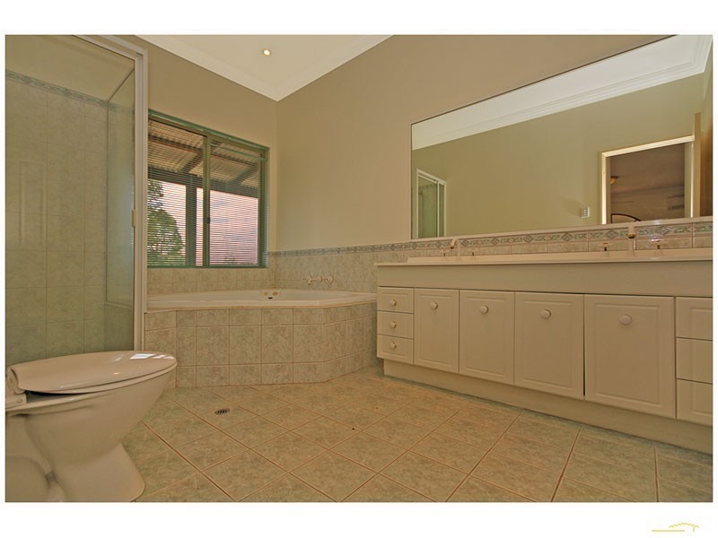 207 Sydney Road, Gnangara WA 6077