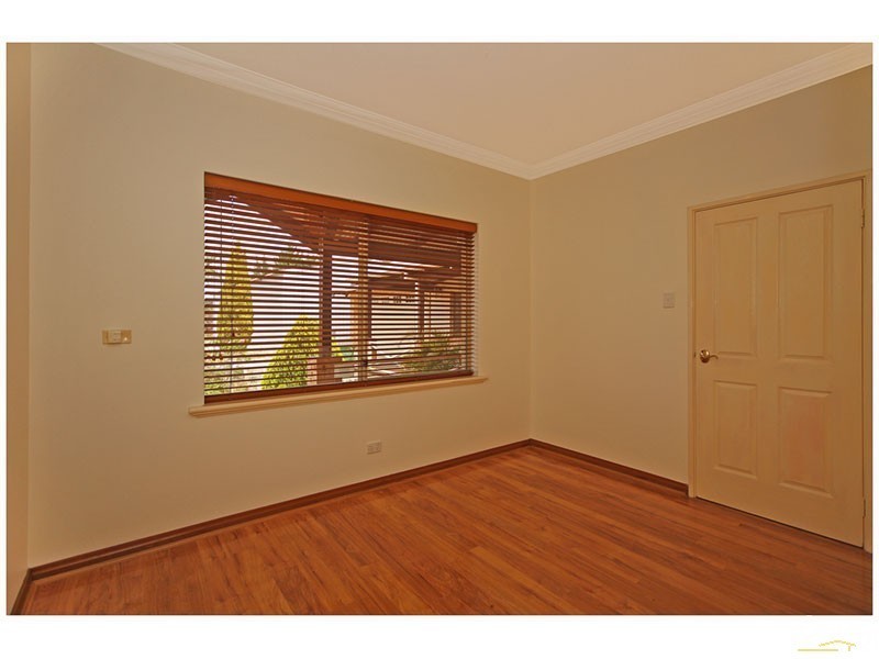 207 Sydney Road, Gnangara WA 6077