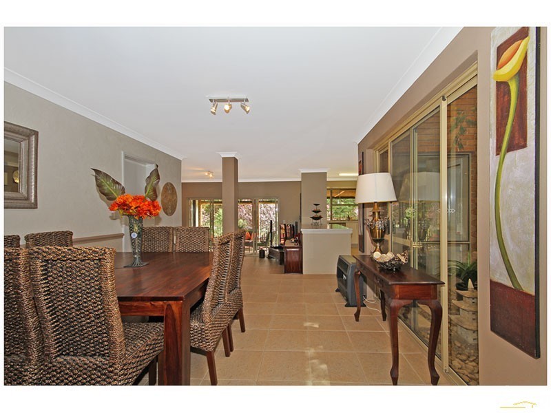 20 Highview Rise, Ballajura WA 6066
