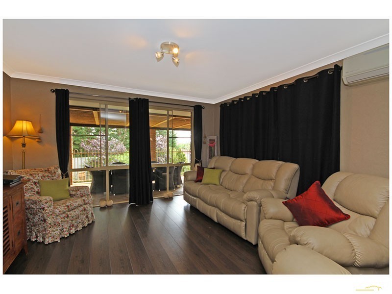 20 Highview Rise, Ballajura WA 6066