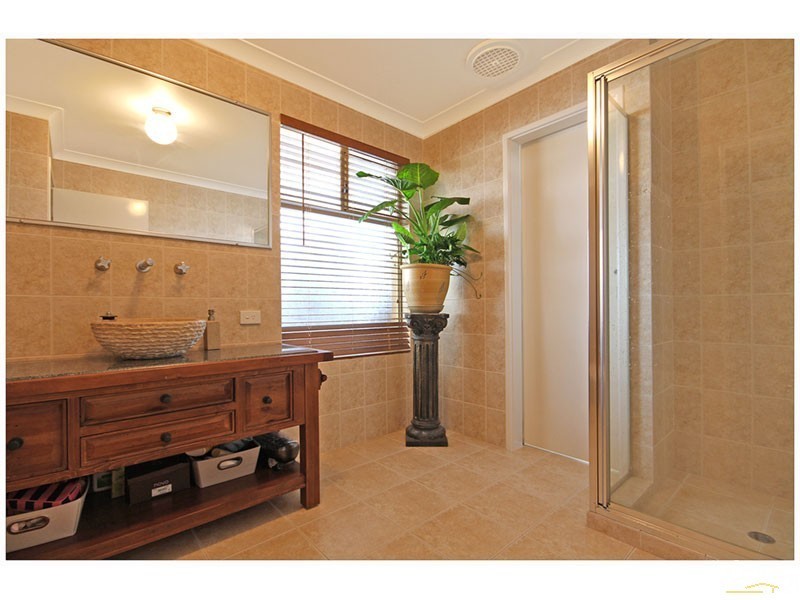 20 Highview Rise, Ballajura WA 6066