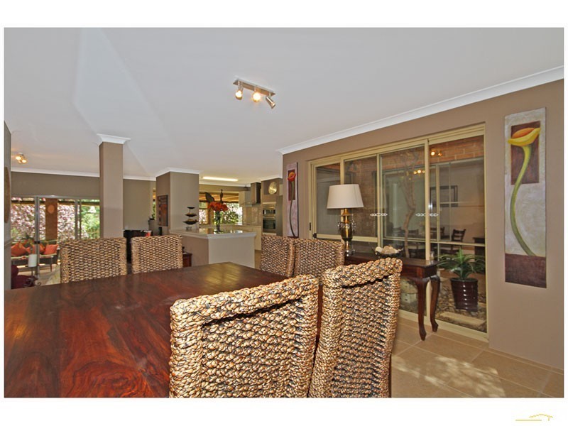 20 Highview Rise, Ballajura WA 6066