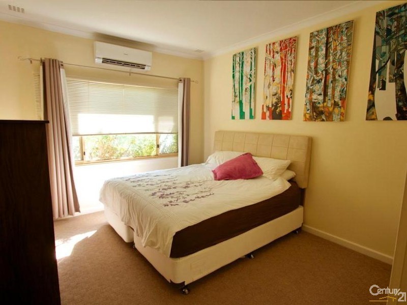 19 Sudlow Street, Embleton WA 6062