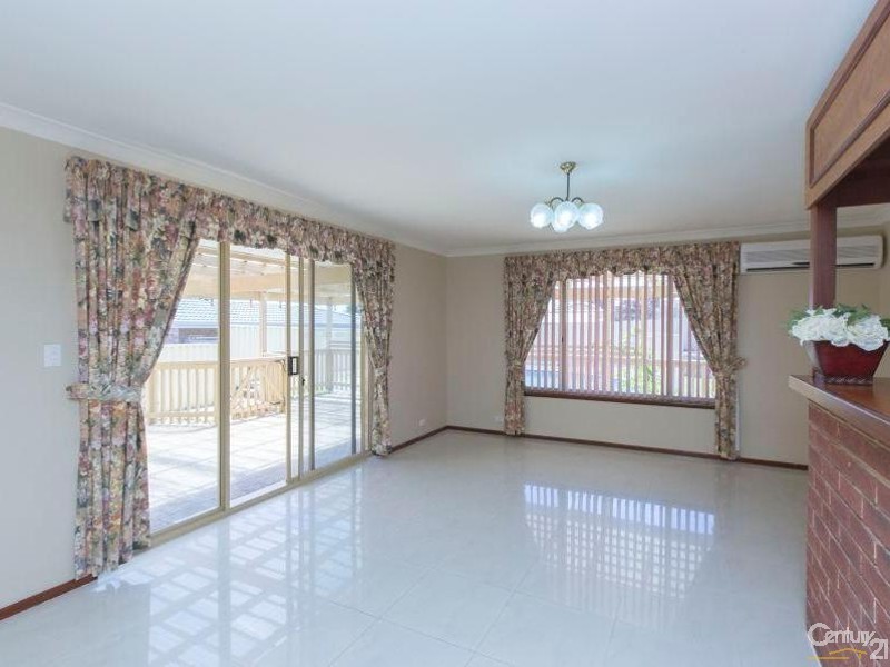 38 Windlass Avenue, Ocean Reef WA 6027