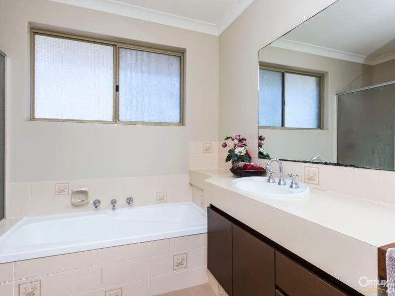 38 Windlass Avenue, Ocean Reef WA 6027