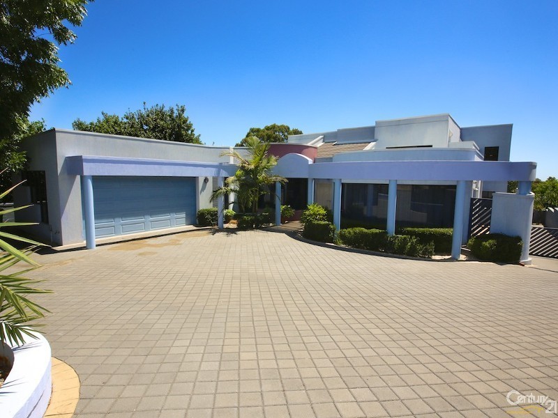 15 Mileti Road, Lesmurdie WA 6076