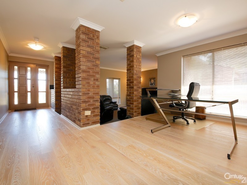 3 Bluegum Place, Ballajura WA 6066