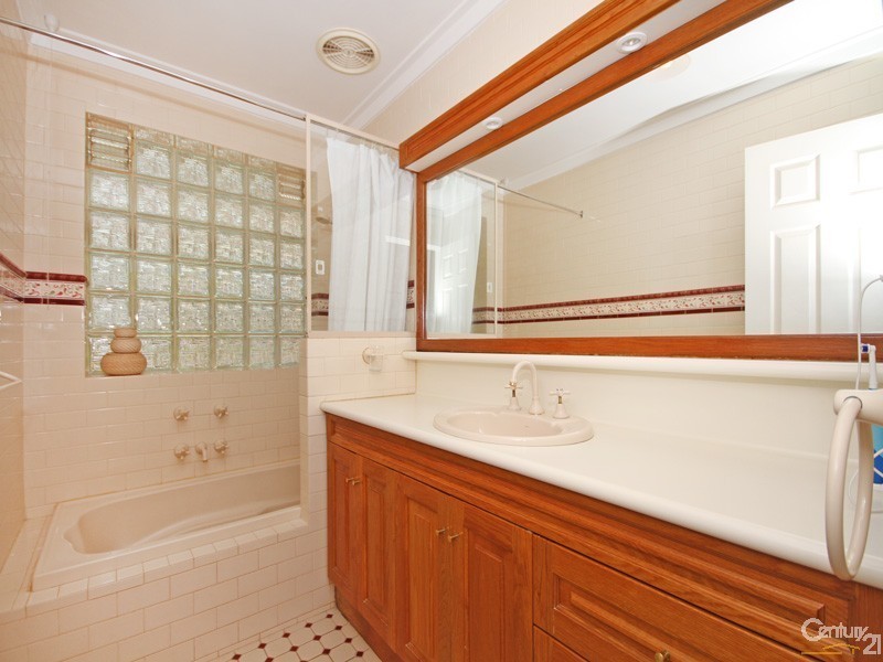 3 Seabrook Street, Dianella WA 6059