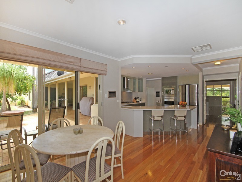 25 Majestic Parade, Dianella WA 6059