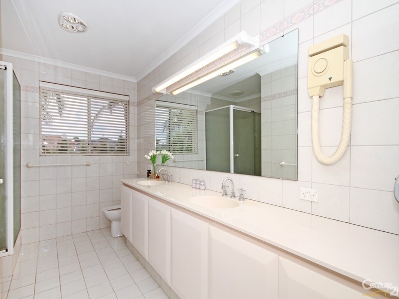 25 Majestic Parade, Dianella WA 6059