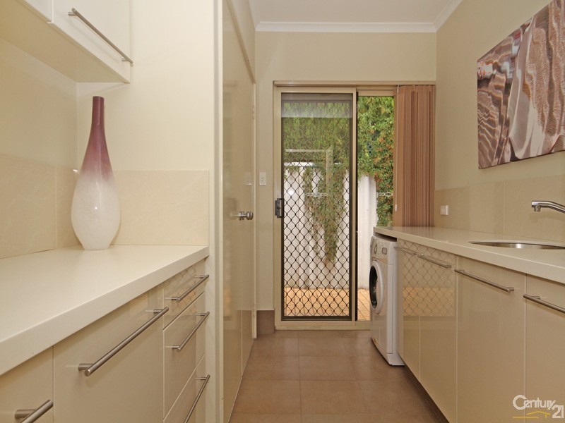 25 Majestic Parade, Dianella WA 6059