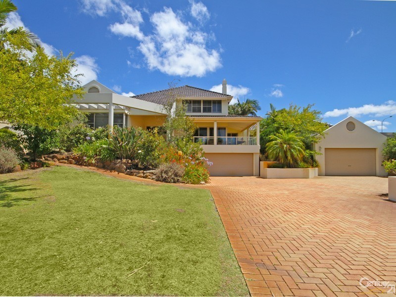 25 Majestic Parade, Dianella WA 6059