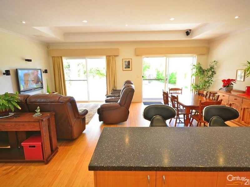 13A Derril Avenue, Dianella WA 6059