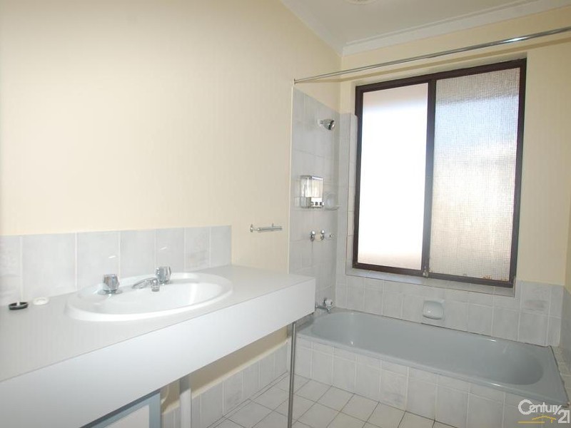 9 Maranon Crescent, Beechboro WA 6063