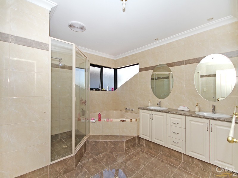 3 Awala Lane, Dianella WA 6059