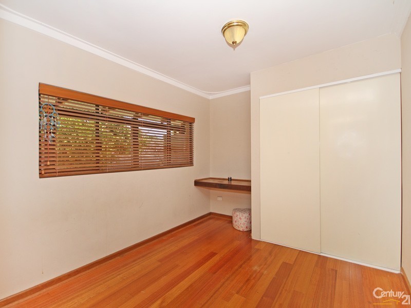 18 Nelligan Street, Dianella WA 6059