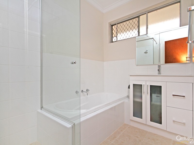 18 Nelligan Street, Dianella WA 6059