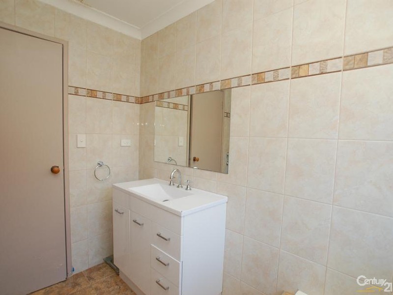 52 Rhine Crescent, Beechboro WA 6063