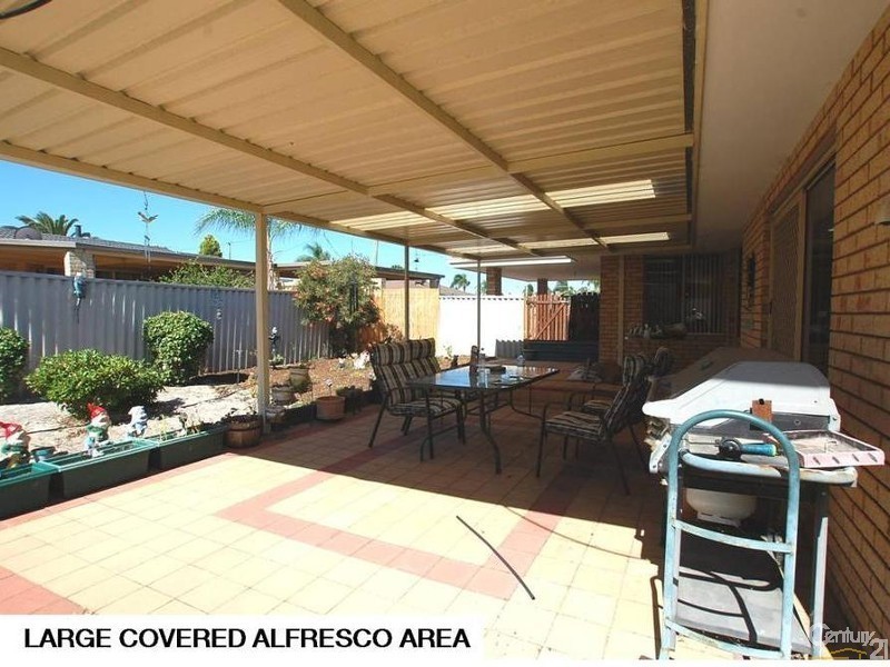 52 Rhine Crescent, Beechboro WA 6063