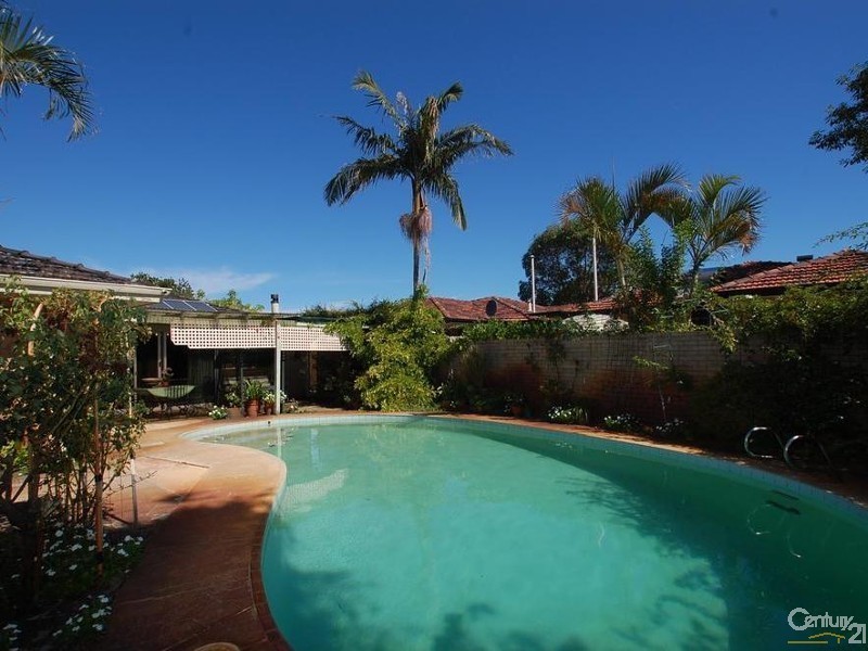 3 Delphine Avenue, Dianella WA 6059