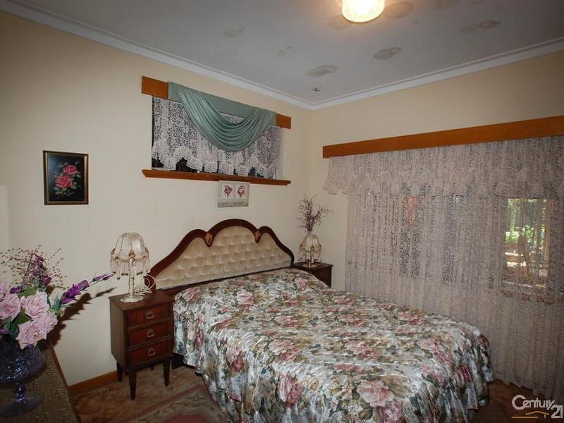 3 Delphine Avenue, Dianella WA 6059