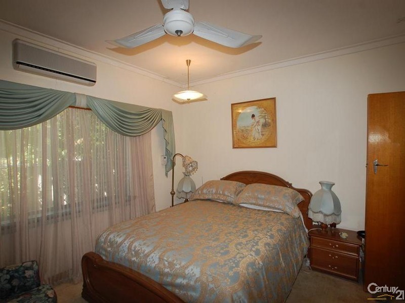 3 Delphine Avenue, Dianella WA 6059