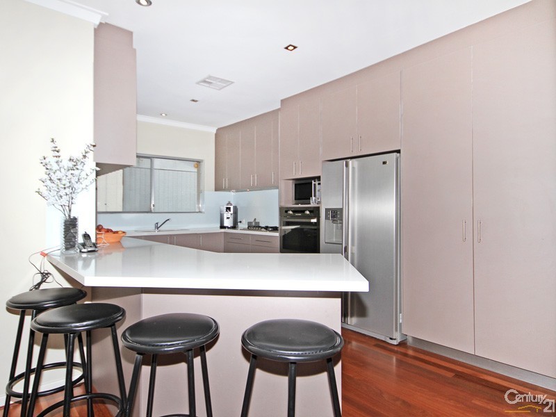 22 Rochester Way, Dianella WA 6059