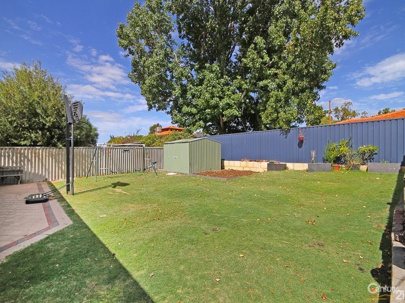 22 Rochester Way, Dianella WA 6059