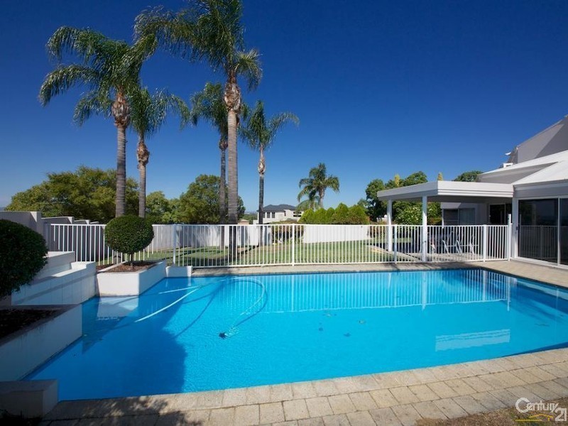 2 Athens Close, Dianella WA 6059