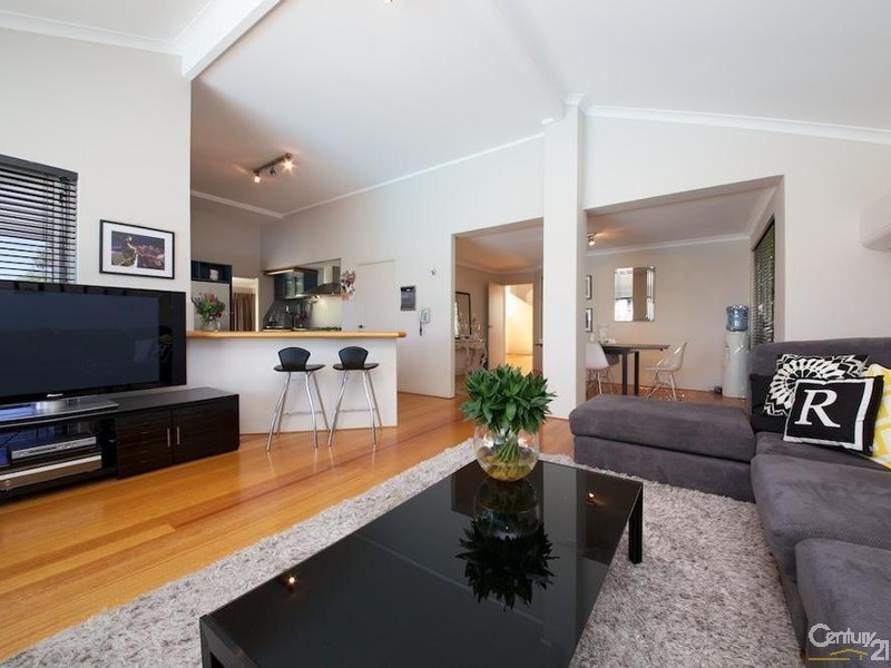 2 Athens Close, Dianella WA 6059