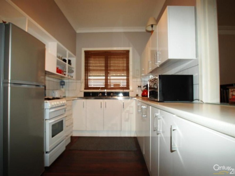 319d Grand Promenade, Dianella WA 6059