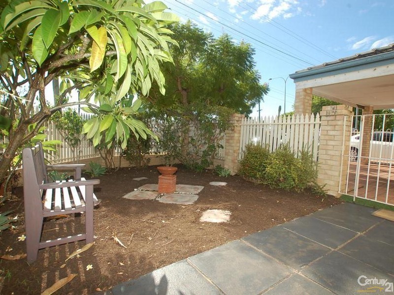 319d Grand Promenade, Dianella WA 6059