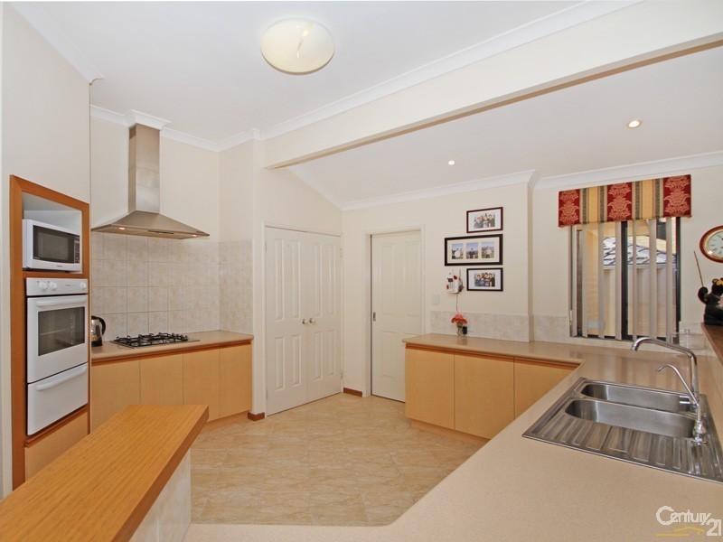 6 Witchcliffe Way, Dianella WA 6059