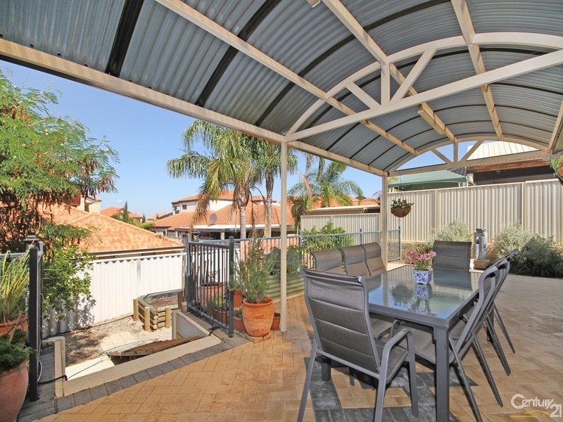 6 Witchcliffe Way, Dianella WA 6059