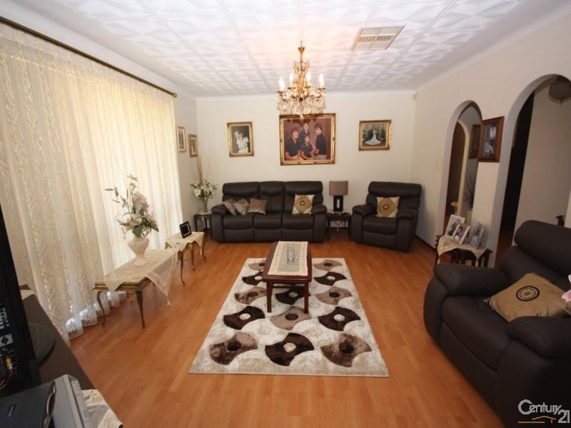 98 Homer Street, Dianella WA 6059