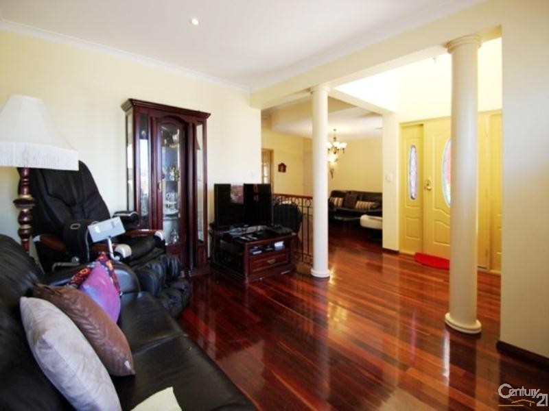 15 Ibrahim Court, Dianella WA 6059