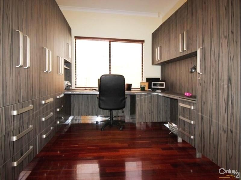 15 Ibrahim Court, Dianella WA 6059