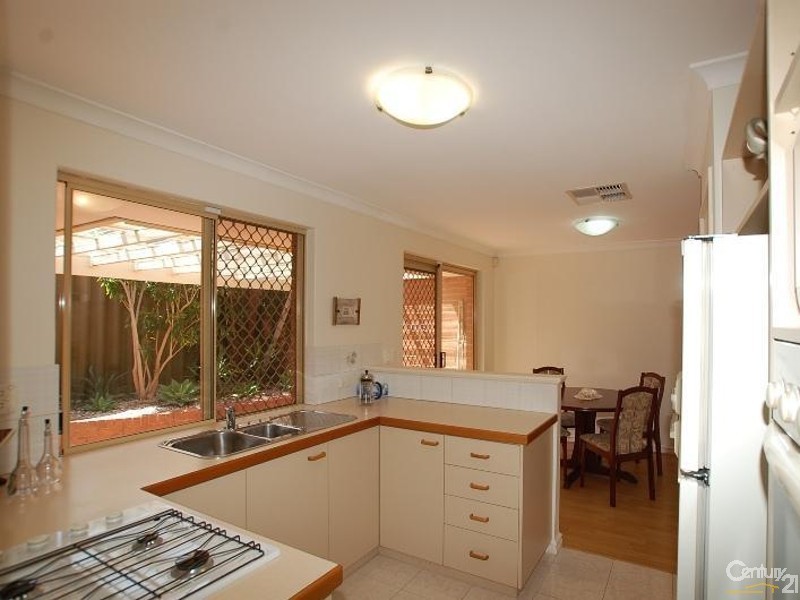 2/42 Shaw Road, Dianella WA 6059